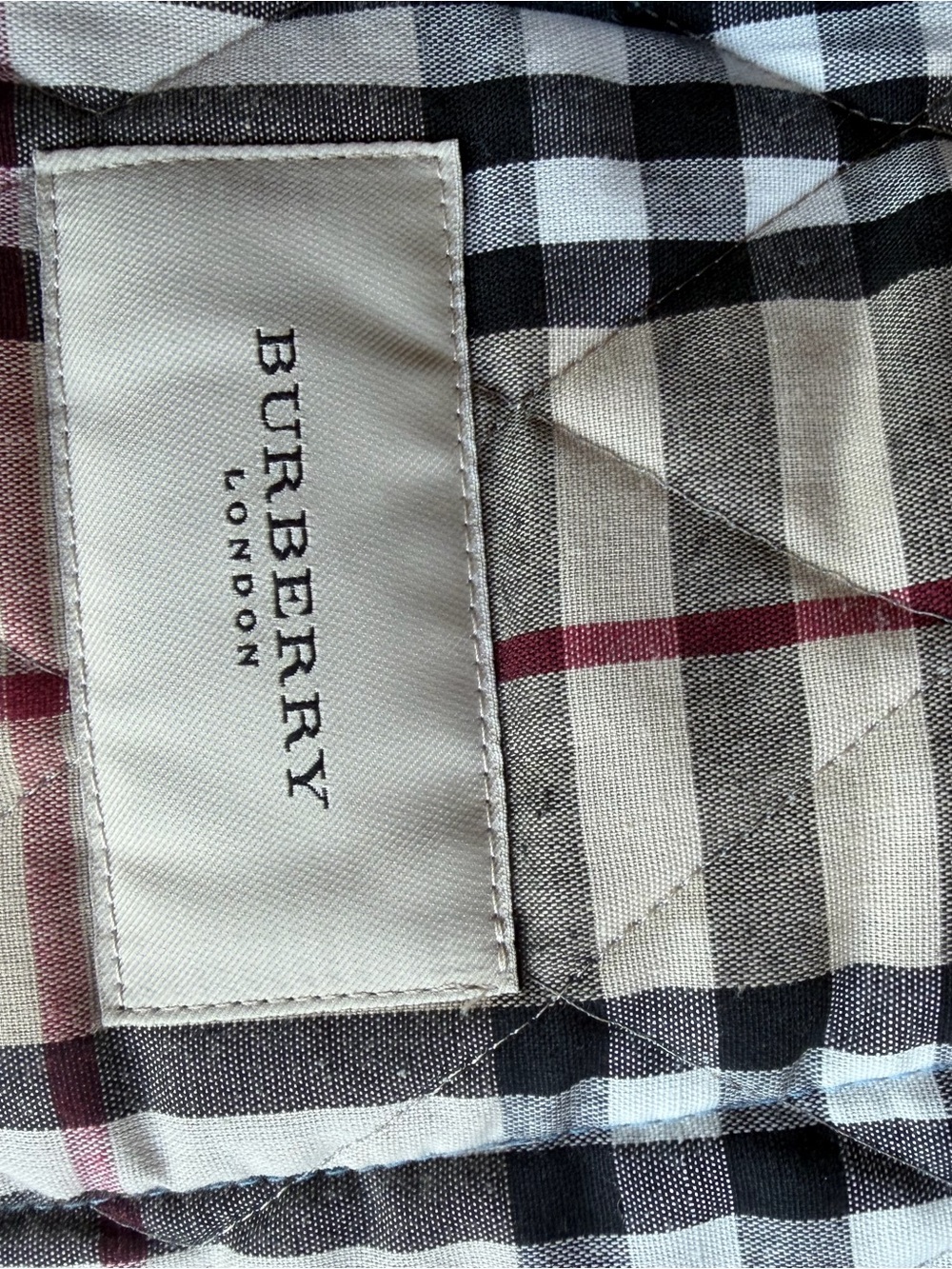 Women’s Burberry Quilted Light Blue Coat - size Small/Medium - Picture 4 of 10